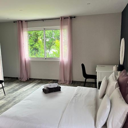 Chez Saliha Et Serge Lamarche-Sur-Saone Buitenkant foto